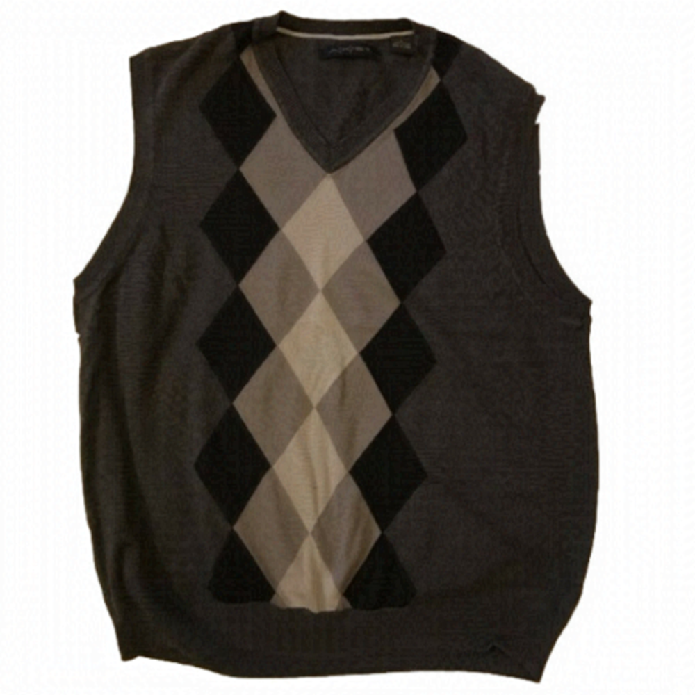 𝅺men’s Knitted sweater vest, Large.  Argyle pattern - black, grey and white.